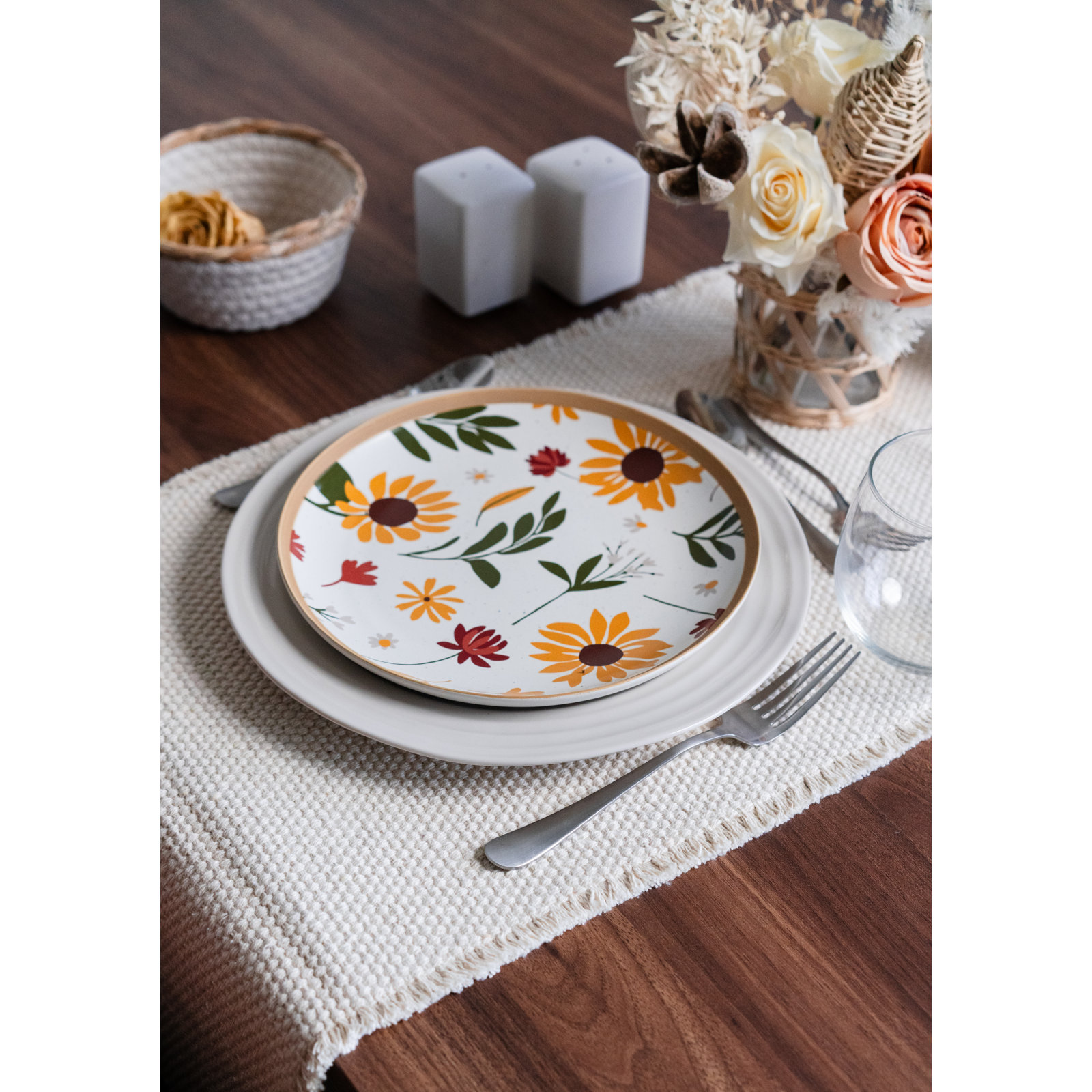 Table Runner, Ivory