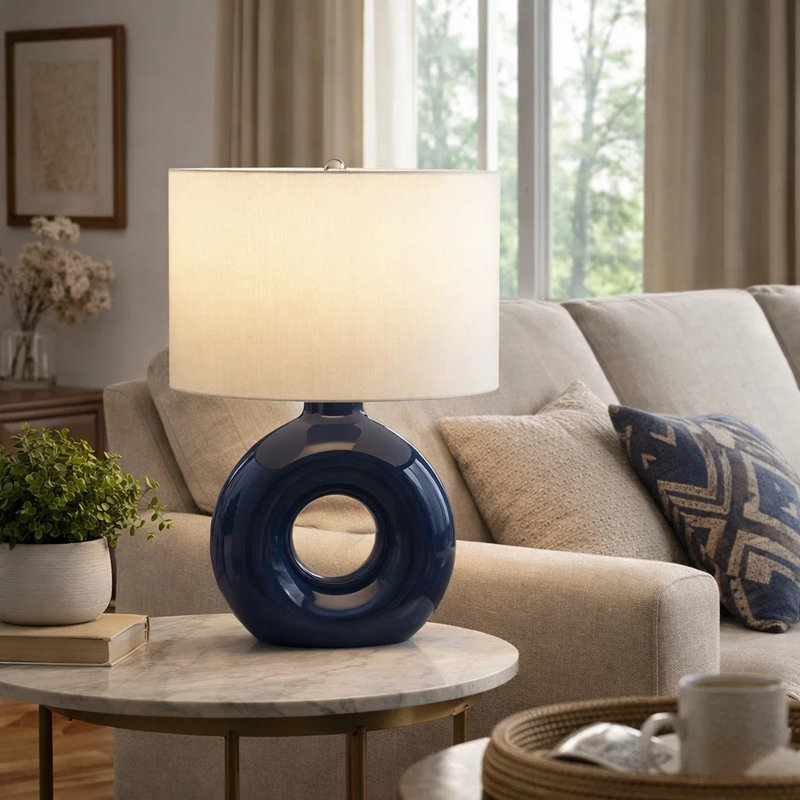 Lampe de table Vono, 24 po, base en céramique bleue, abat-jour en lin ivoire, Bleu