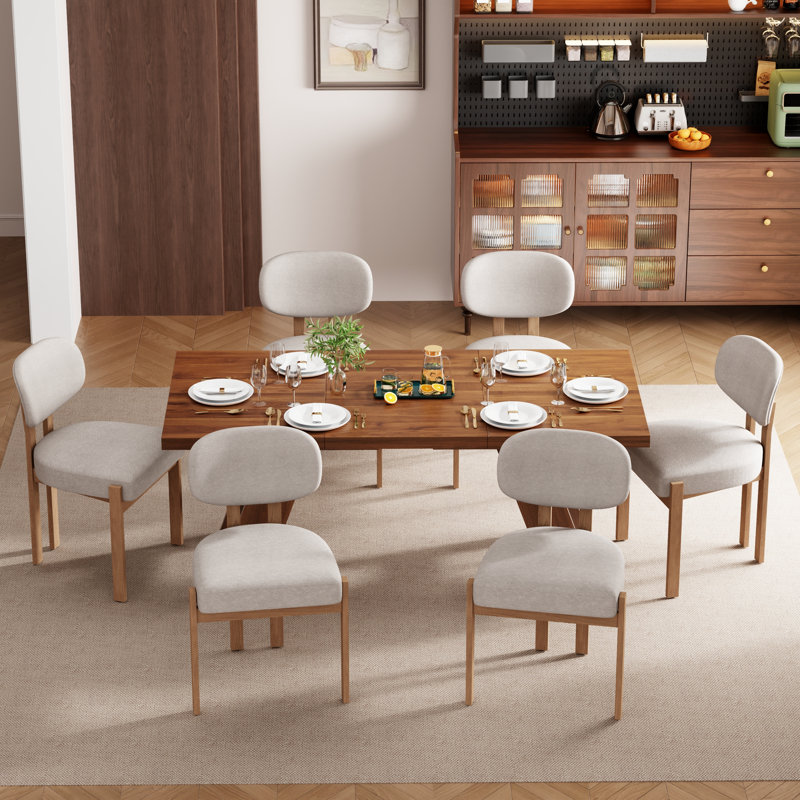 Ensemble de table de salle à manger 6 personnes Dearing avec table rectangulaire et 4 à 6 chaises rembourrées, Walnut, Beige
