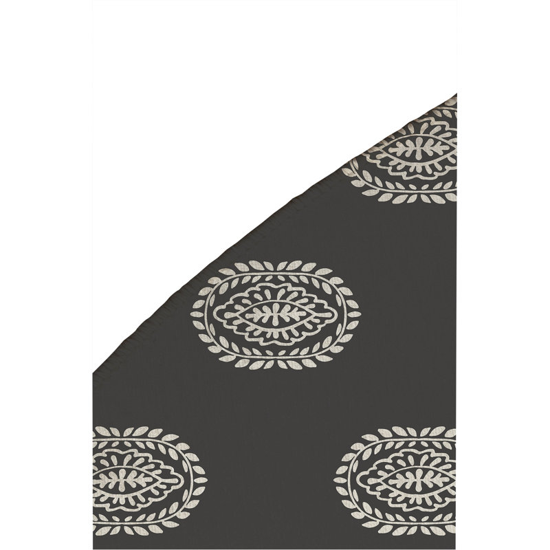 Maddy Non Slip Outdoor Rug, Round 5'