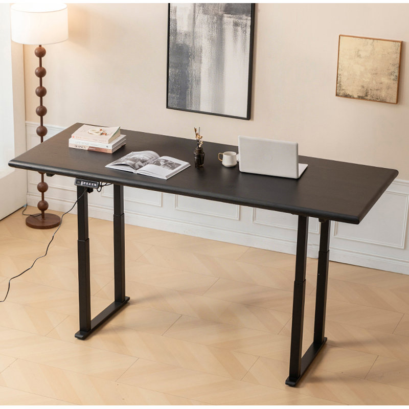 Bureau debout électrique réglable en bois massif, 29.5" H x 70.9" W x 27.6" D