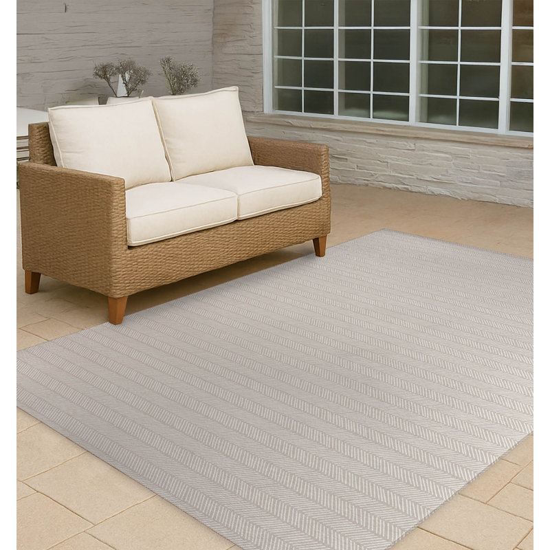 Tapis d'extérieur à chevrons antidérapant à rayures, Rectangulaire 8 pi x 10 pi