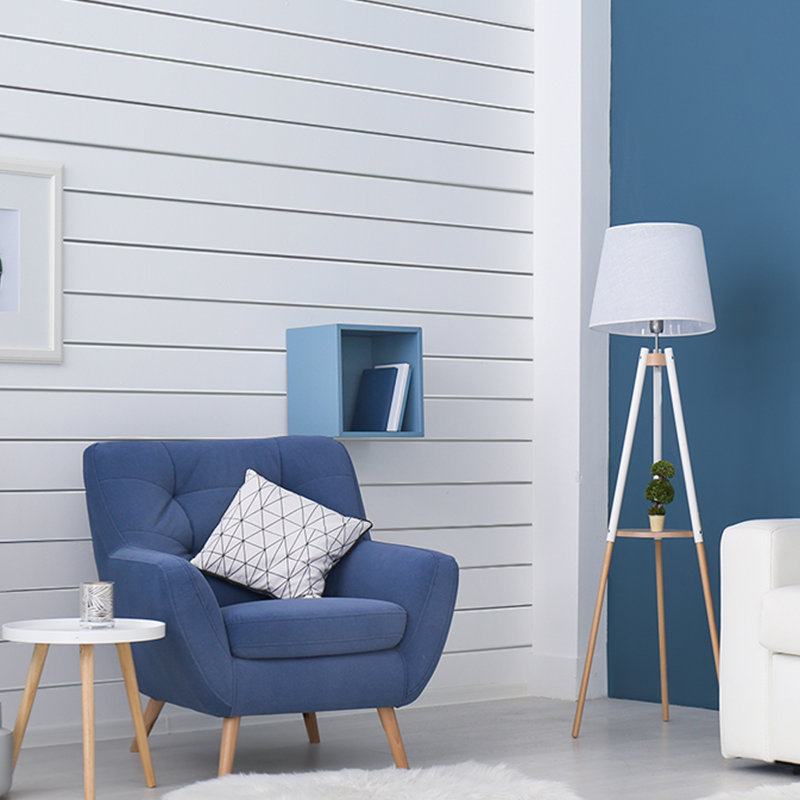 Panneau mural blanc 7,25 po x 84 po Shiplap
