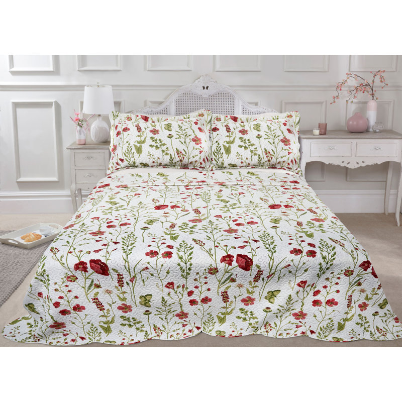 Saunderson Polyester Floral Bedspread with Pillow Shams, W230 x L250cm