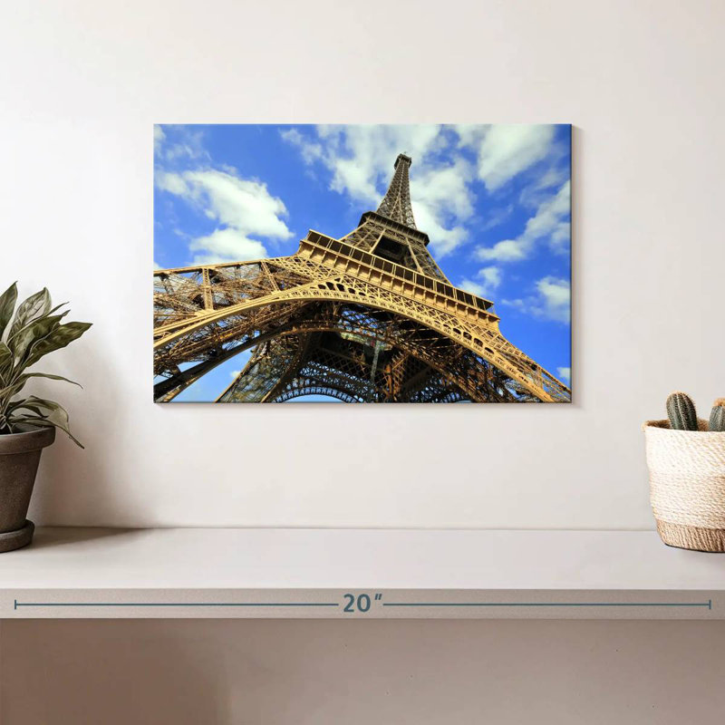 Lilie Towering Eiffel Tower Paris, 8" H x 12" W