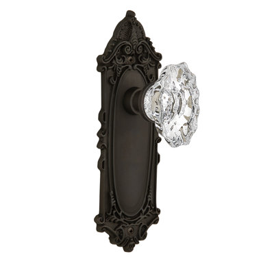 Victorian Plate with Chateau Door Knob