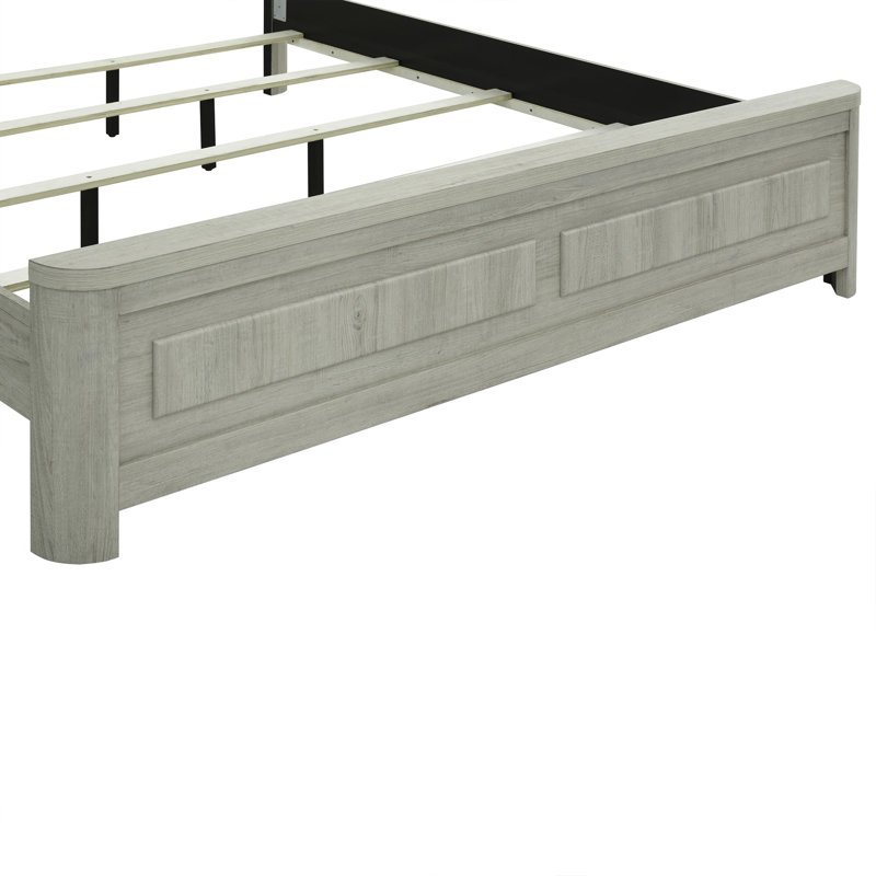 Ensemble de très grand lit à panneaux et deux tables de chevet, Très grand