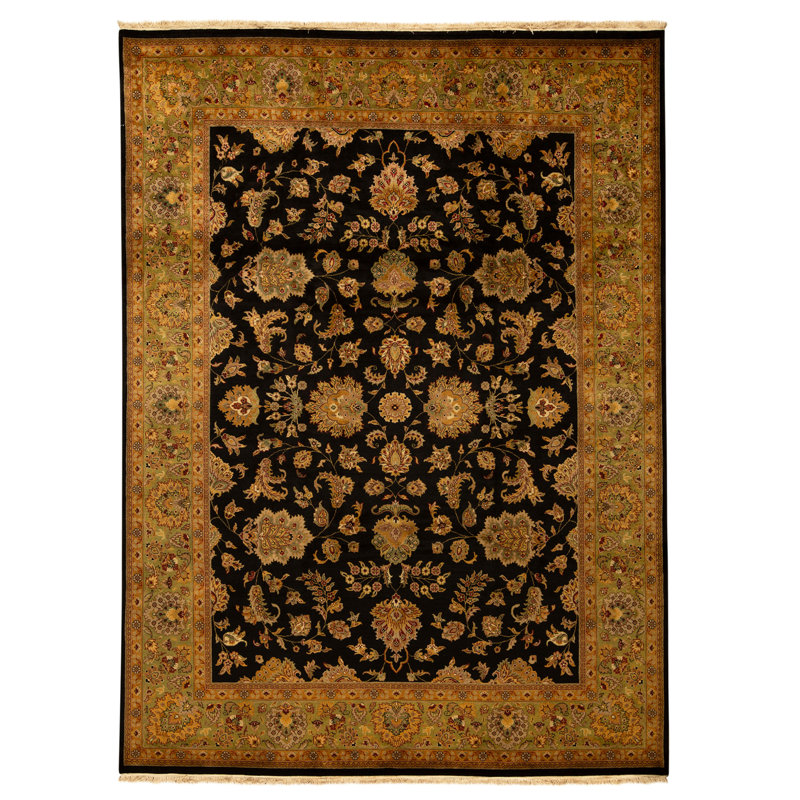 Hand Knotted Wool Area Rug in Black And Green
