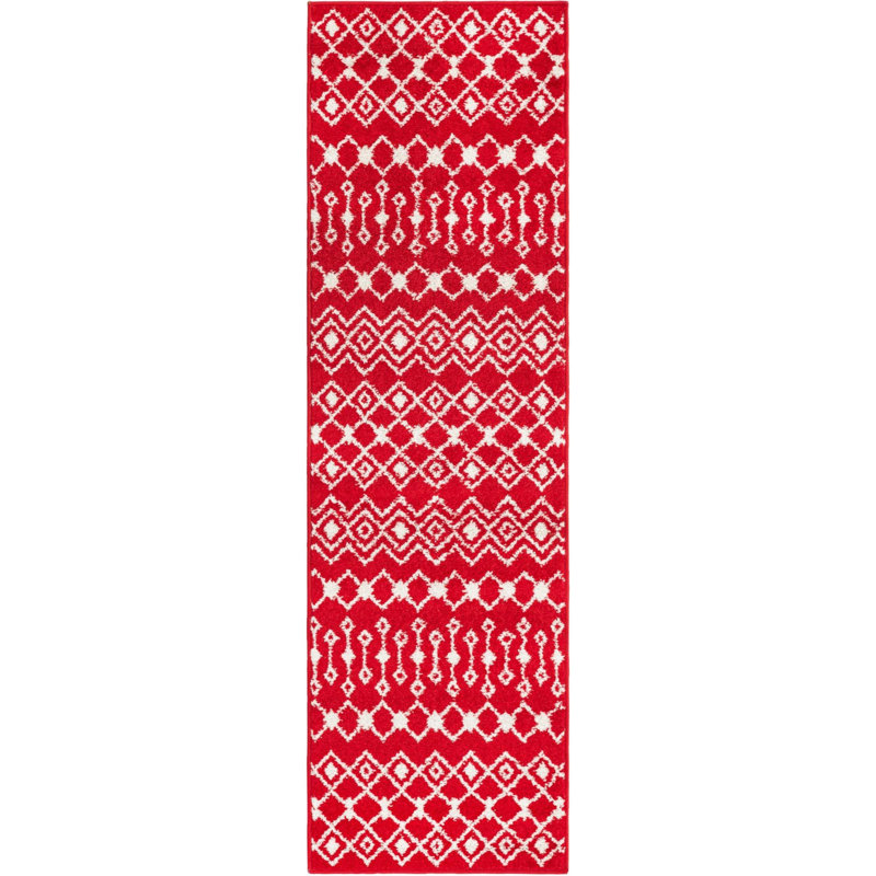 Geometric Indoor Rug, Runner 2' x 7'