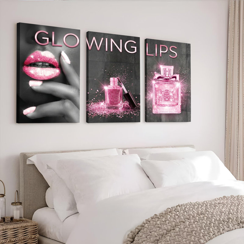 Ensemble de 3 toiles décoratives « Lèvres éclatantes », maquillage et parfum, H 20 po x l 30 po