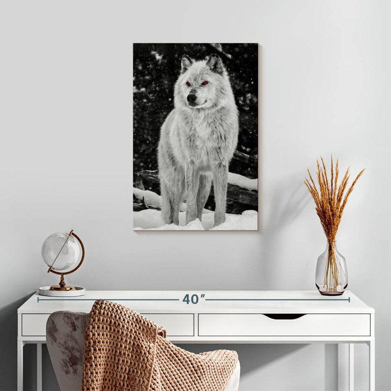 Brampt Wolf Amber Eyes, 24" H x 16" W
