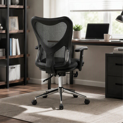 Chaise de bureau haut dossier en filet avec base en métal chromé, conception ergonomique avec dossier en filet respirant, finition noire pour le bureau à domicile et l'espace de travail