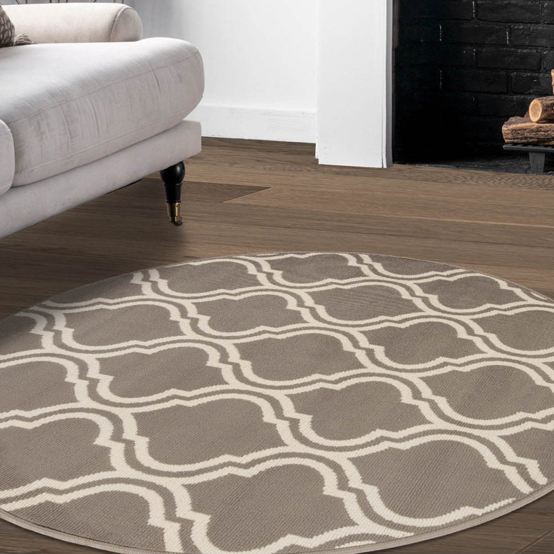 Scotia Area Rug in Gray, Round 5'