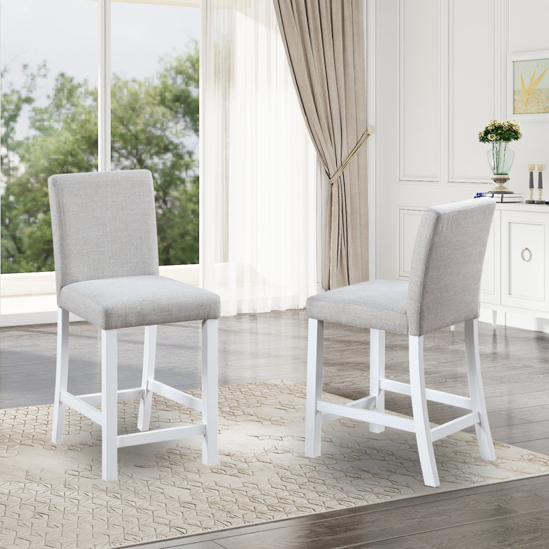 Ensemble de chaises à hauteur de comptoir pour 4