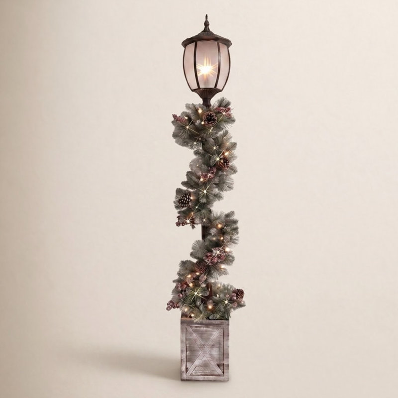 Otelia Frosted Lamp Post (Full)