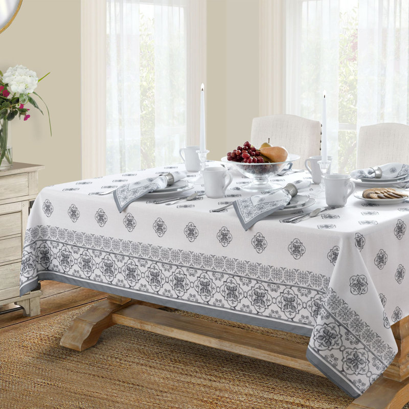 Nappe Guven, 52 po carré