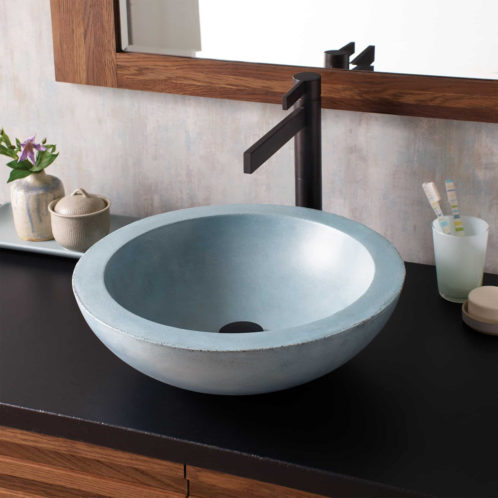 NativeStone Morro Round Concrete Vessel Sink, Ocean