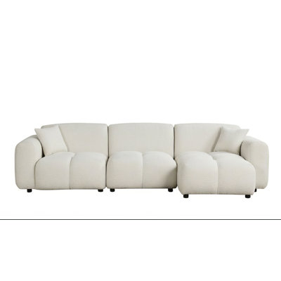 Bella Sectional
