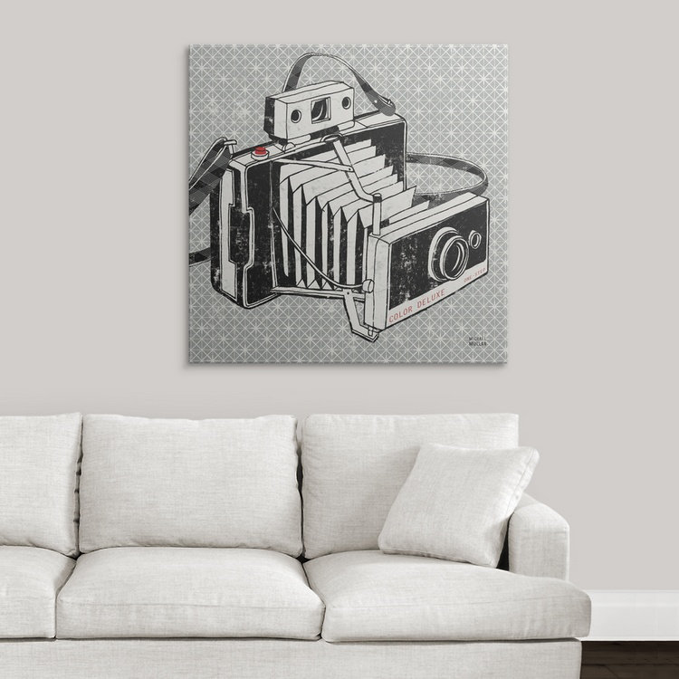 «Belldas Vintage Analog Caméra» par Michael Mullan, impression, H 35 po x l 35 po x P 1,5 po, Toile