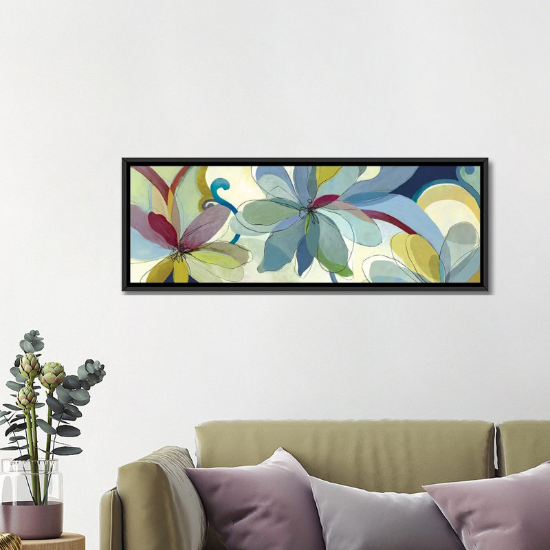 «Silk Flowers I» par Aimee Wilson, impression sur toile tendue, H 12 po x l 36 po x P 1,5 po, Toile avec cadre noir