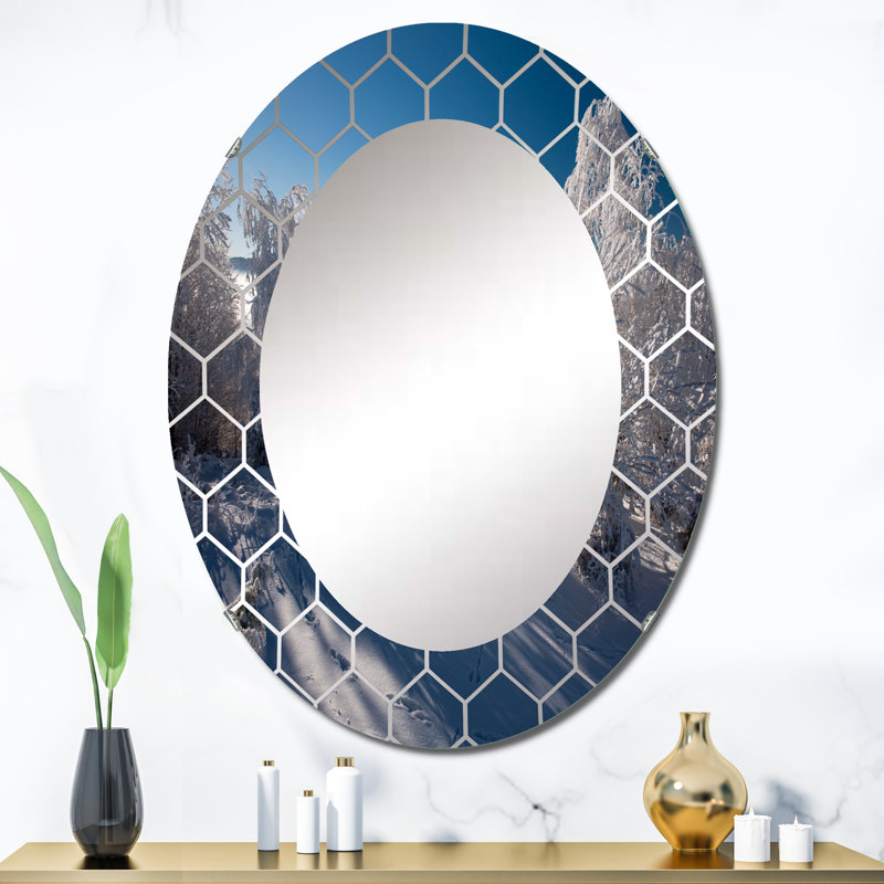 Sunshine Through Snowy Winterlandscape I - Miroir mural Cabin & Lodge, 36 po x 24 po