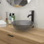 Lavabo de salle de bain Wimer avec verre trempé gris et drain escamotable fiable de 16,32 x 16,32 x 5,31 po