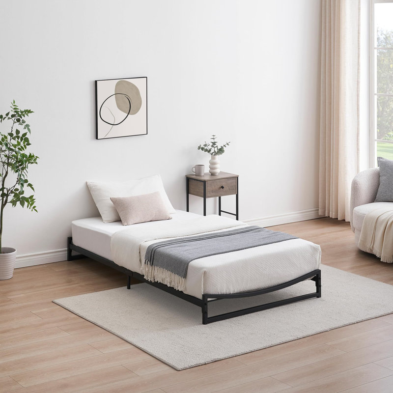Grand lit plateforme 15 po Disbrow, Lit simple