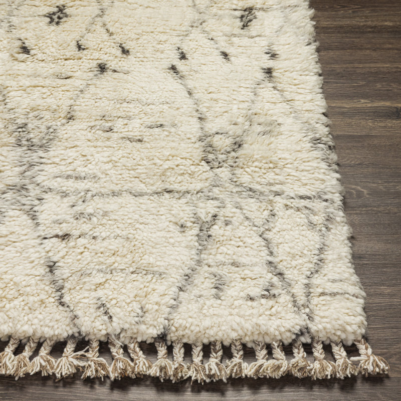 Clive Hand-Knotted Wool Cream/Gray/Black Area Rug, Rectangle 5' x 7'6"