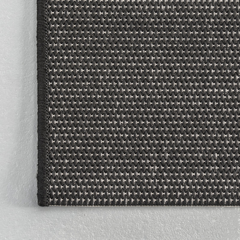 Randall Striped Machine Woven / Power Loomed Indoor/Outdoor Patio Rug, Rectangle 4' x 6'