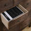 Armoire d'appoint en bois manufacturé brun foncé