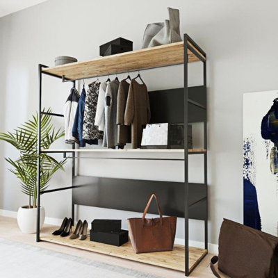 Harelda Clothes Rack