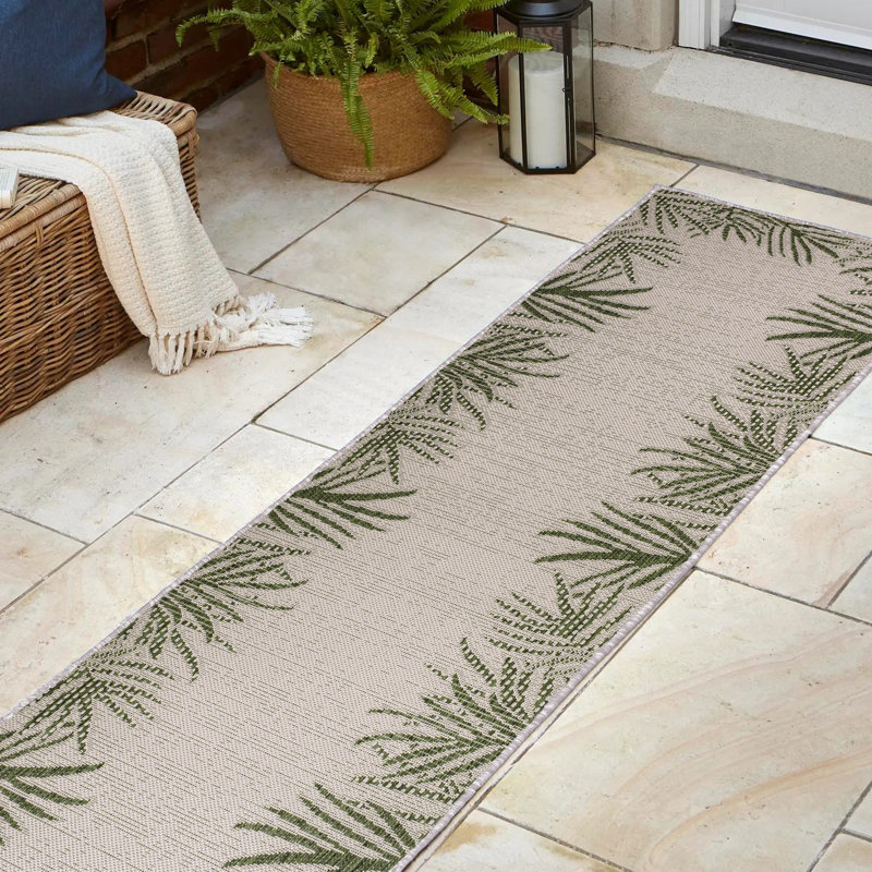 Caherty Coastal Cottage Palm Frond Border Indoor/Outdoor Rug, Runner 2' x 7'10", Green/Cream