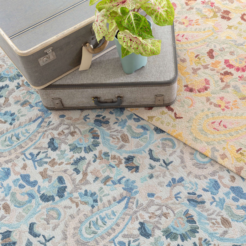 Tapis bleu en laine crocheté à la main Ines, Rectangle 9 pi 6 po x 13 pi 6 po