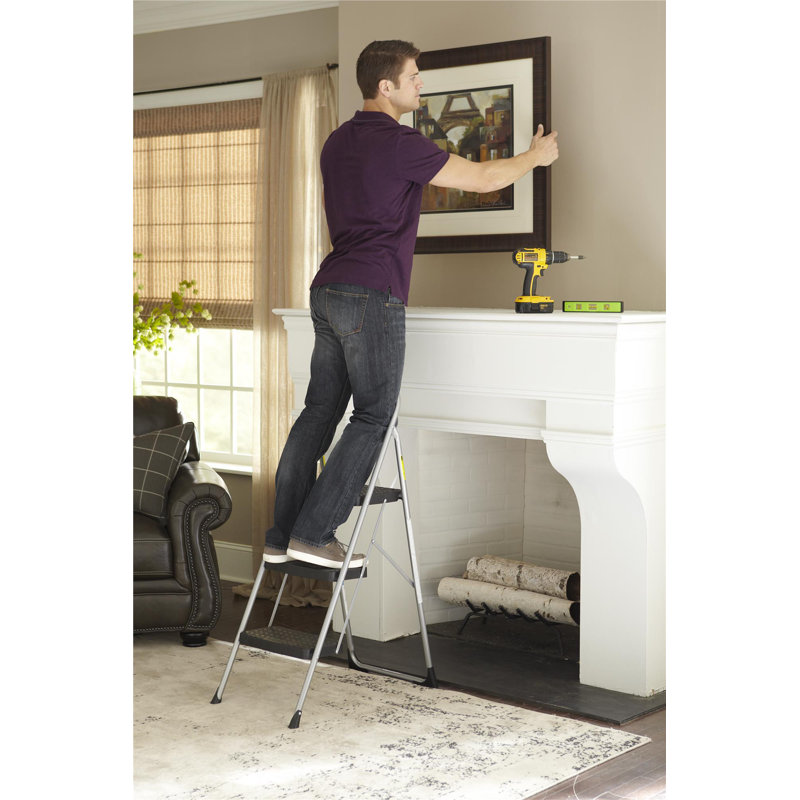 3-Step Foldable Steel Ladder with Slip-Resistant Steps