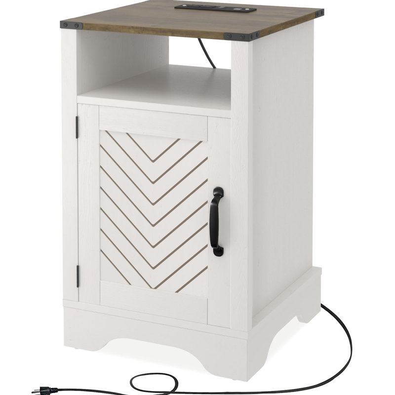 Table de bout rustique avec prises électriques Erwan