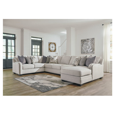Davyn 5-Piece Sectional With Chaise