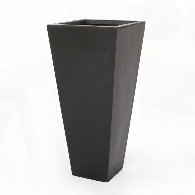Outdoor Modern Planter, Black