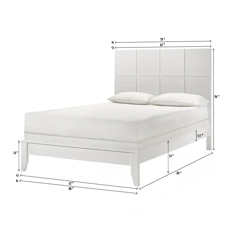 Le lit 1Pc est doté d'une tête de lit à motif géométrique et d'une finition blanche impeccable., Très grand lit