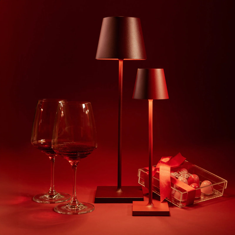 Poldina Pro Table Lamp, Bordeaux