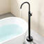 Robinet de baignoire autoportant-128509605