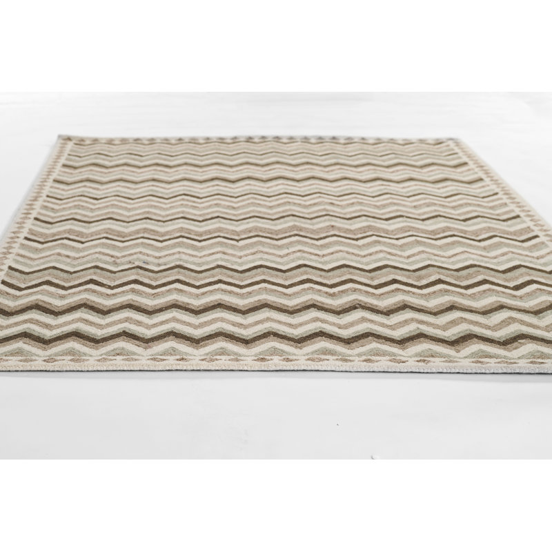 Abbott Hand Tufted Wool Chevron / Zig Zag Area Rug in Tan, Rectangle 3'6" x 5'6"