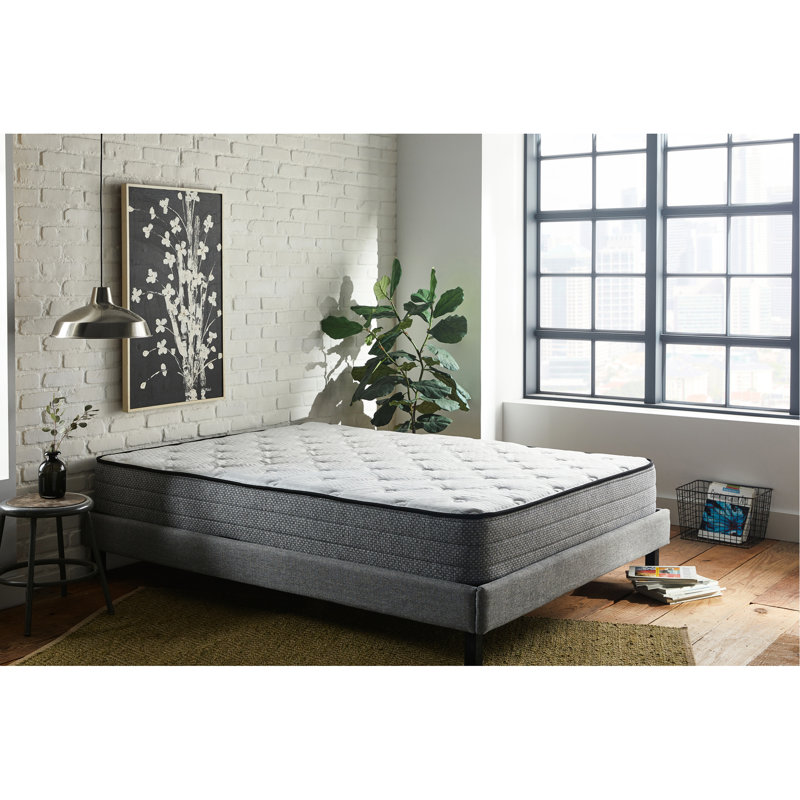Matelas pour grand lit en mousse gélifiée 10 po - 884 ressorts ensachés, support de bord pour une nuit de sommeil réparatrice