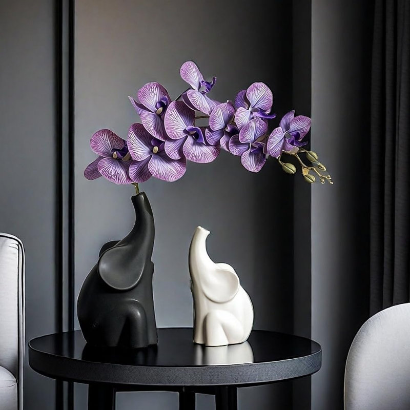 Resin Figurine / Sculpture Decorative Object