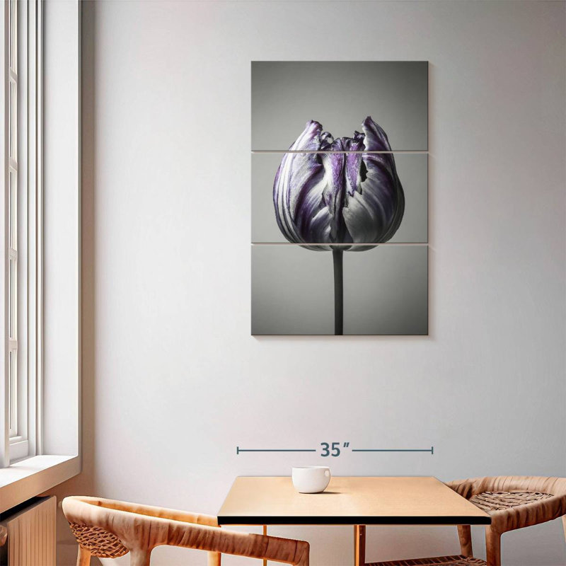 Harnek Baroque I, 57" H x 36" W