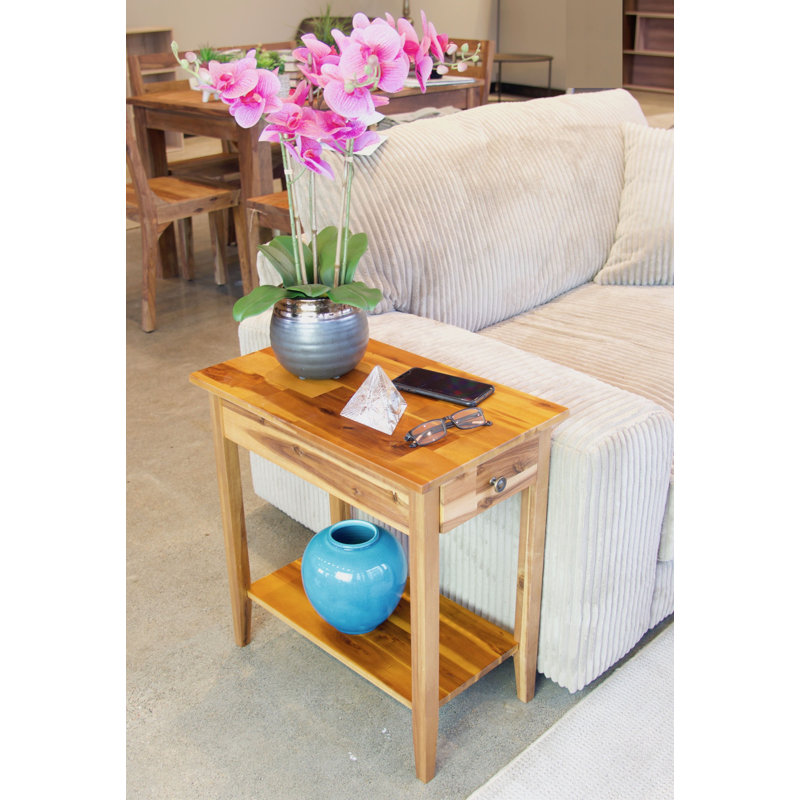 Table de bout en bois massif avec rangement Aiydan, Naturel