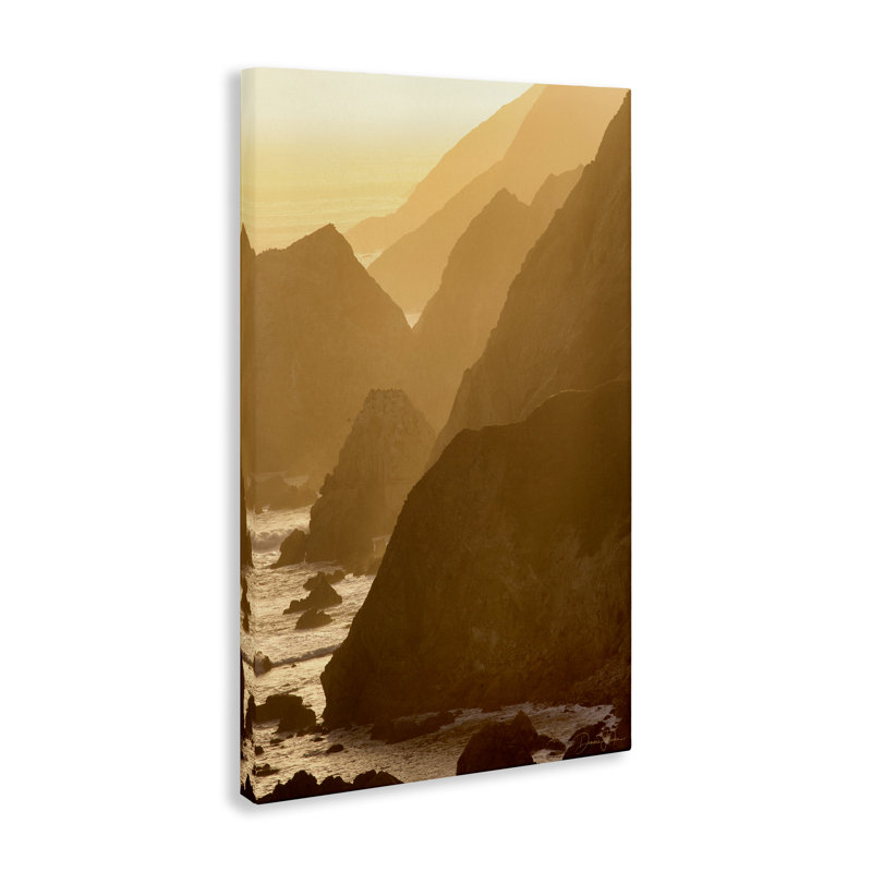 "Rocky Cliff" par Beach, art mural par Dennis Frates, H 24 po x l 16 po