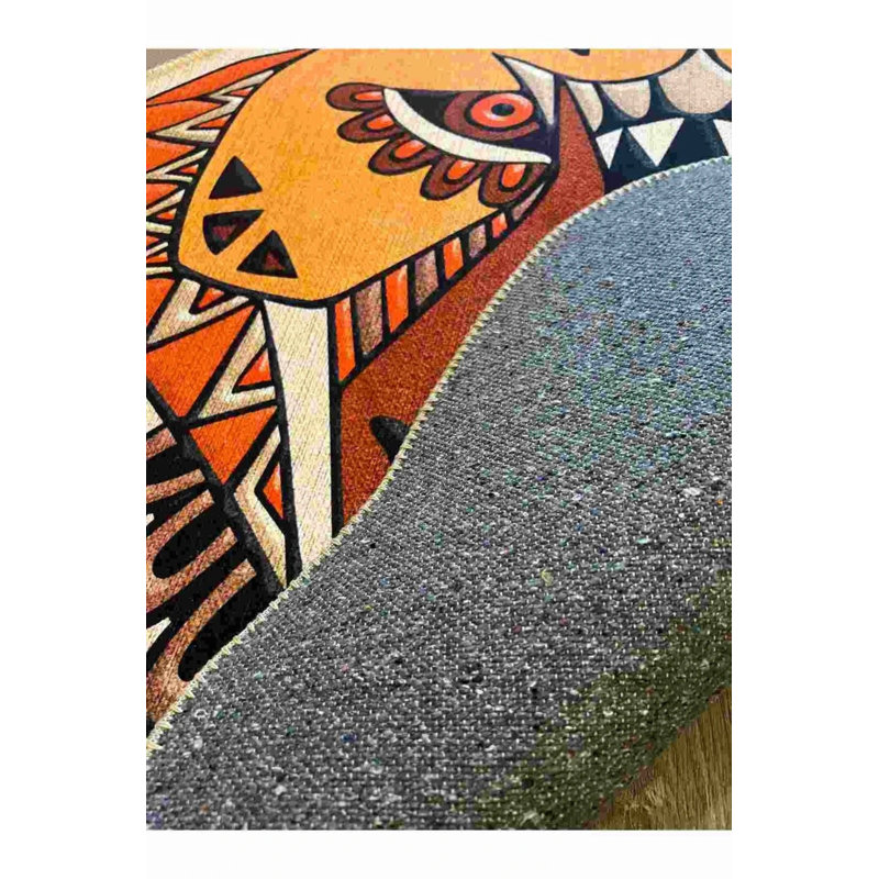 Woven Carpet With Wolf Figure, Oval 2' x 2'8"