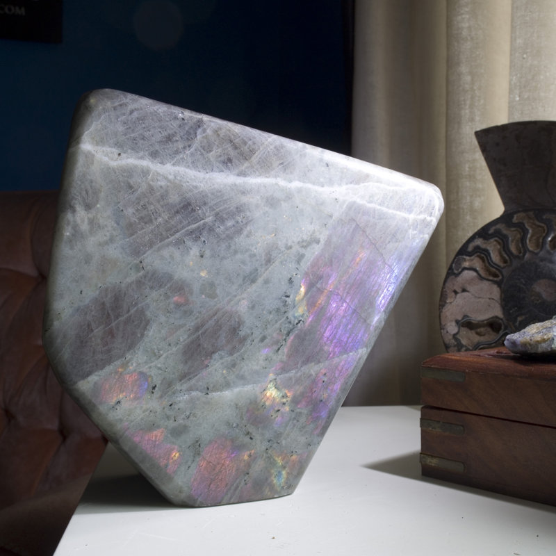 Figurines & Sculptures