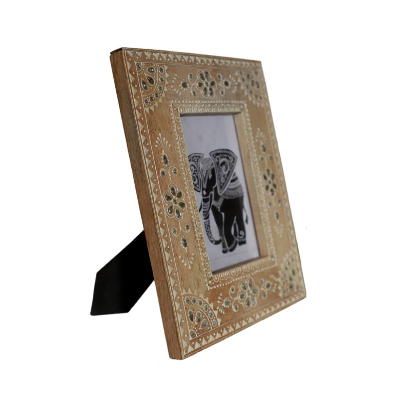 Jalyce Box Signs & Plaques