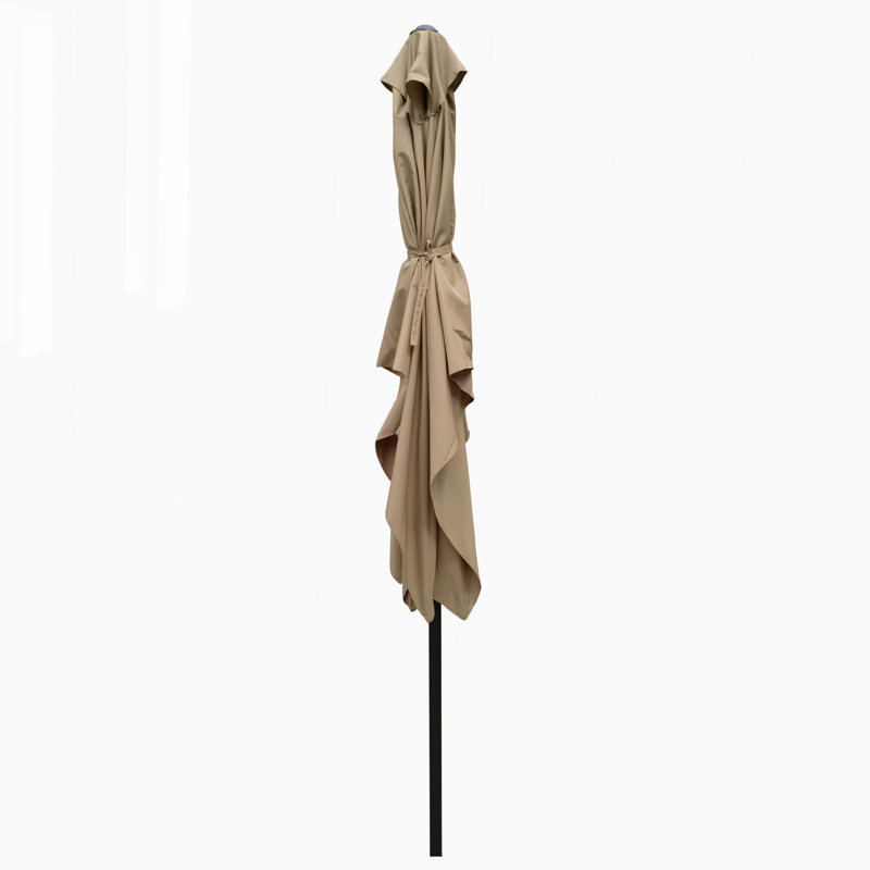 Parasol imperméable d'extérieur 6 x 9 pi avec manivelle et bouton poussoir inclinable sans rabat pour le jardin, Brun